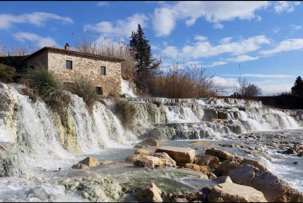 Affittacamere Licenza N.1 Presso La Magica Torre Pitigliano Kültér fotó