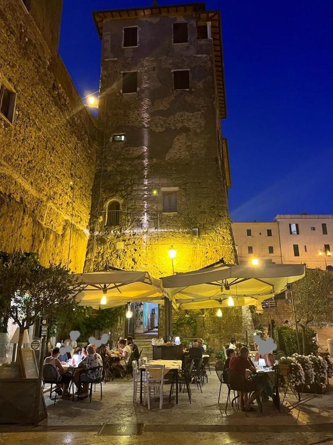 Affittacamere Licenza N.1 Presso La Magica Torre Pitigliano Kültér fotó